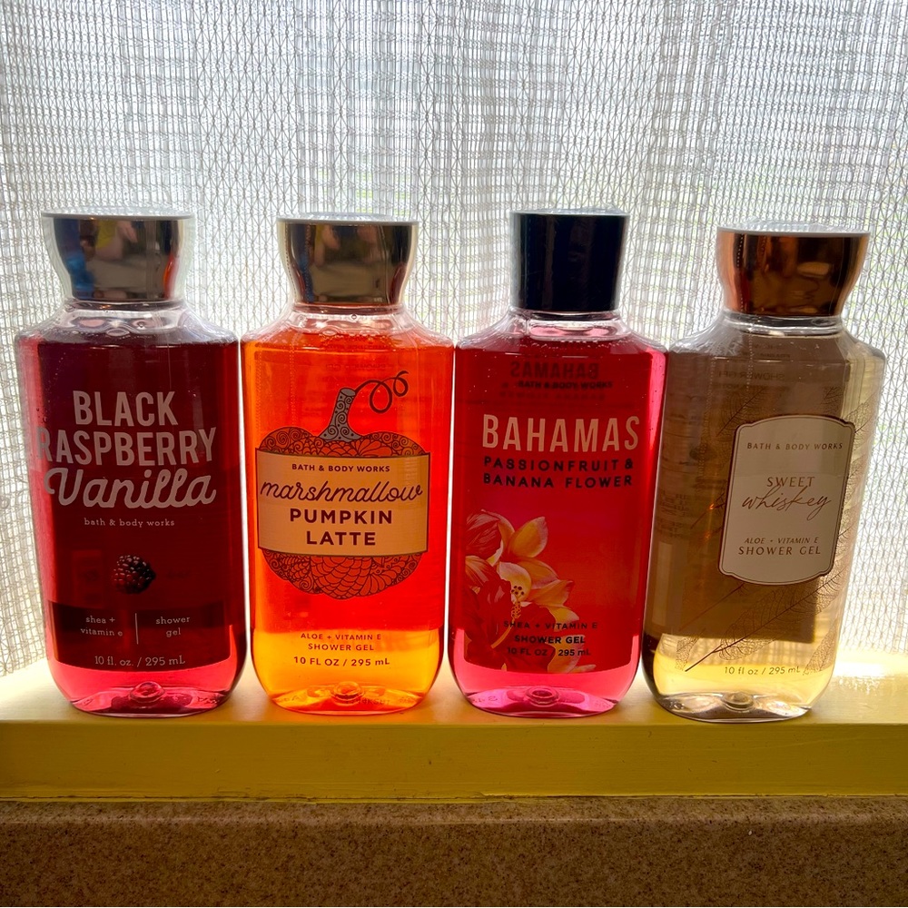 Set of 4 Bath & Body Works Shower Gel